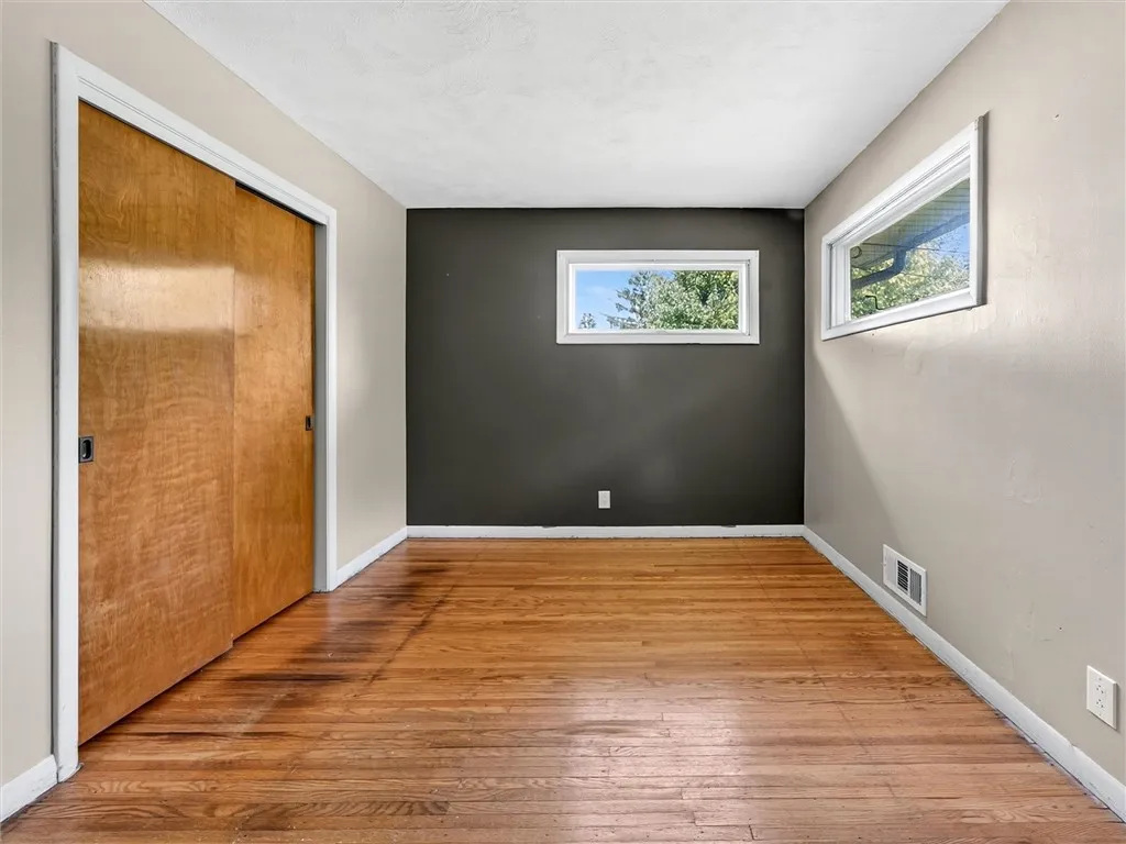 1084 Cherry Hill Lane, Webster, New York 14580, Webster, New York 14580, 3 Bedrooms Bedrooms, 6 Rooms Rooms,2 BathroomsBathrooms,Residential,Closed,1084 Cherry Hill Lane, Webster, New York 14580,0,R1636548