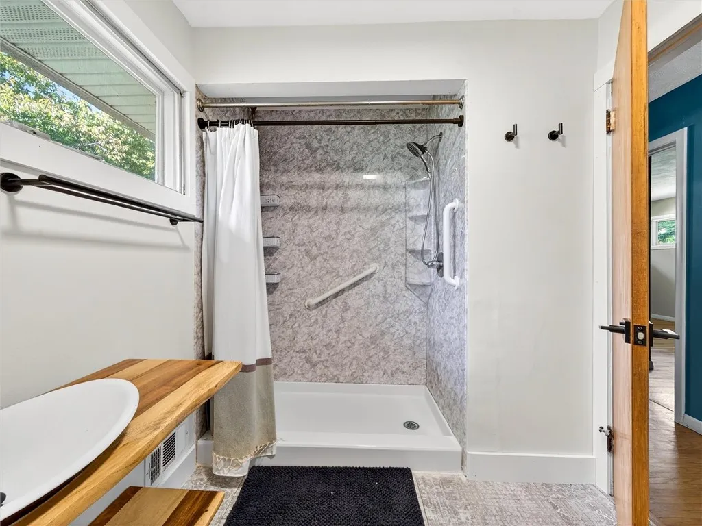 First Floor Bath