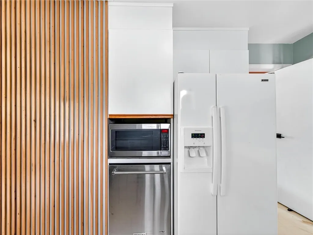 1084 Cherry Hill Lane, Webster, New York 14580, Webster, New York 14580, 3 Bedrooms Bedrooms, 6 Rooms Rooms,2 BathroomsBathrooms,Residential,Closed,1084 Cherry Hill Lane, Webster, New York 14580,0,R1636548