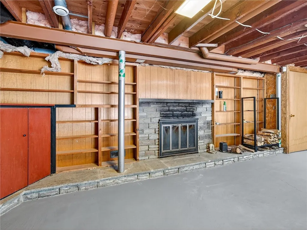 1084 Cherry Hill Lane, Webster, New York 14580, Webster, New York 14580, 3 Bedrooms Bedrooms, 6 Rooms Rooms,2 BathroomsBathrooms,Residential,Closed,1084 Cherry Hill Lane, Webster, New York 14580,0,R1636548