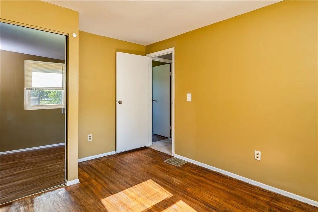 11 Tangerine Way, Gates, New York 14606, Gates, New York 14606, 3 Bedrooms Bedrooms, 8 Rooms Rooms,1 BathroomBathrooms,Residential,Closed,11 Tangerine Way, Gates, New York 14606,0,R1637504