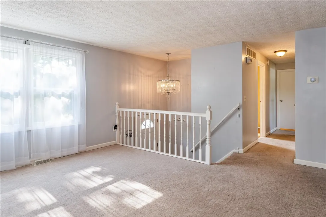 11 Tangerine Way, Gates, New York 14606, Gates, New York 14606, 3 Bedrooms Bedrooms, 8 Rooms Rooms,1 BathroomBathrooms,Residential,Closed,11 Tangerine Way, Gates, New York 14606,0,R1637504