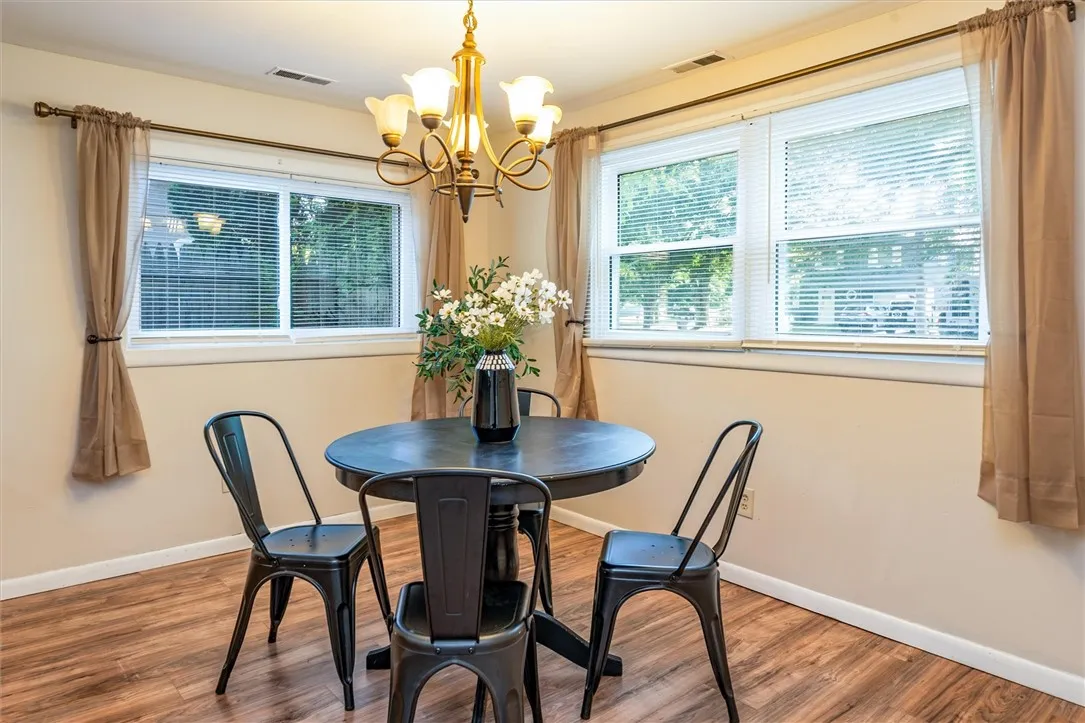 11 Tangerine Way, Gates, New York 14606, Gates, New York 14606, 3 Bedrooms Bedrooms, 8 Rooms Rooms,1 BathroomBathrooms,Residential,Closed,11 Tangerine Way, Gates, New York 14606,0,R1637504