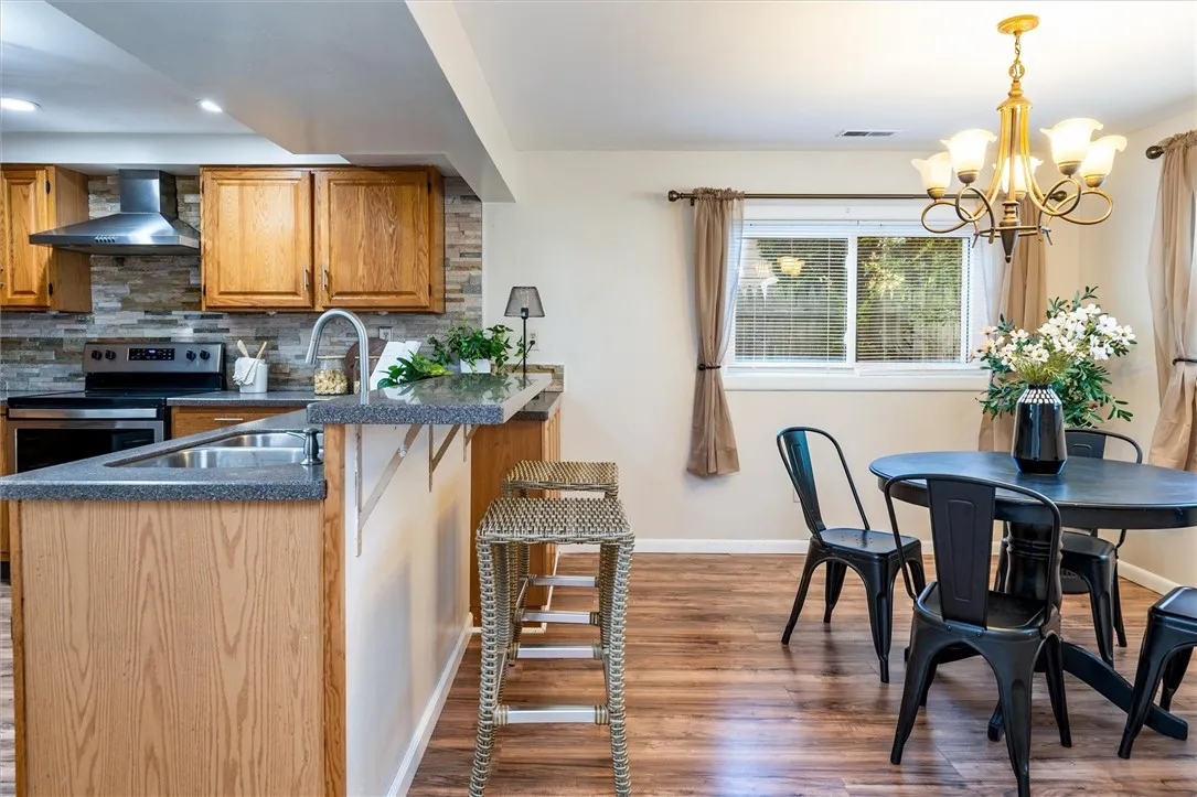 11 Tangerine Way, Gates, New York 14606, Gates, New York 14606, 3 Bedrooms Bedrooms, 8 Rooms Rooms,1 BathroomBathrooms,Residential,Closed,11 Tangerine Way, Gates, New York 14606,0,R1637504