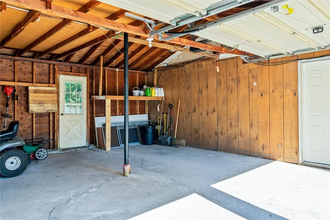 11 Tangerine Way, Gates, New York 14606, Gates, New York 14606, 3 Bedrooms Bedrooms, 8 Rooms Rooms,1 BathroomBathrooms,Residential,Closed,11 Tangerine Way, Gates, New York 14606,0,R1637504