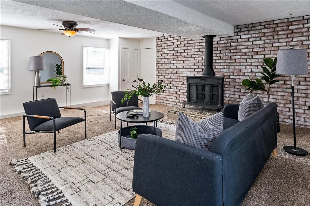 11 Tangerine Way, Gates, New York 14606, Gates, New York 14606, 3 Bedrooms Bedrooms, 8 Rooms Rooms,1 BathroomBathrooms,Residential,Closed,11 Tangerine Way, Gates, New York 14606,0,R1637504