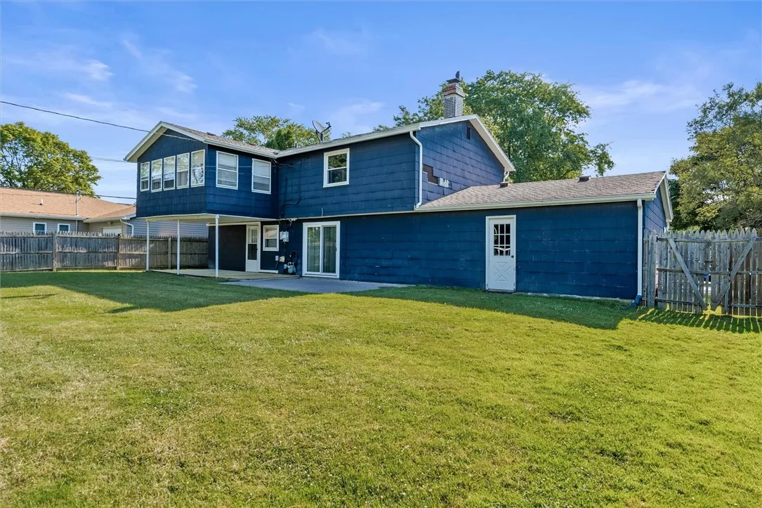 11 Tangerine Way, Gates, New York 14606, Gates, New York 14606, 3 Bedrooms Bedrooms, 8 Rooms Rooms,1 BathroomBathrooms,Residential,Closed,11 Tangerine Way, Gates, New York 14606,0,R1637504