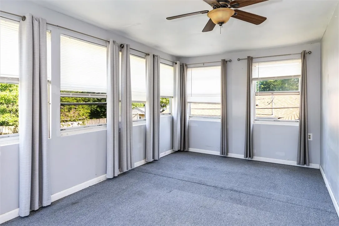 11 Tangerine Way, Gates, New York 14606, Gates, New York 14606, 3 Bedrooms Bedrooms, 8 Rooms Rooms,1 BathroomBathrooms,Residential,Closed,11 Tangerine Way, Gates, New York 14606,0,R1637504