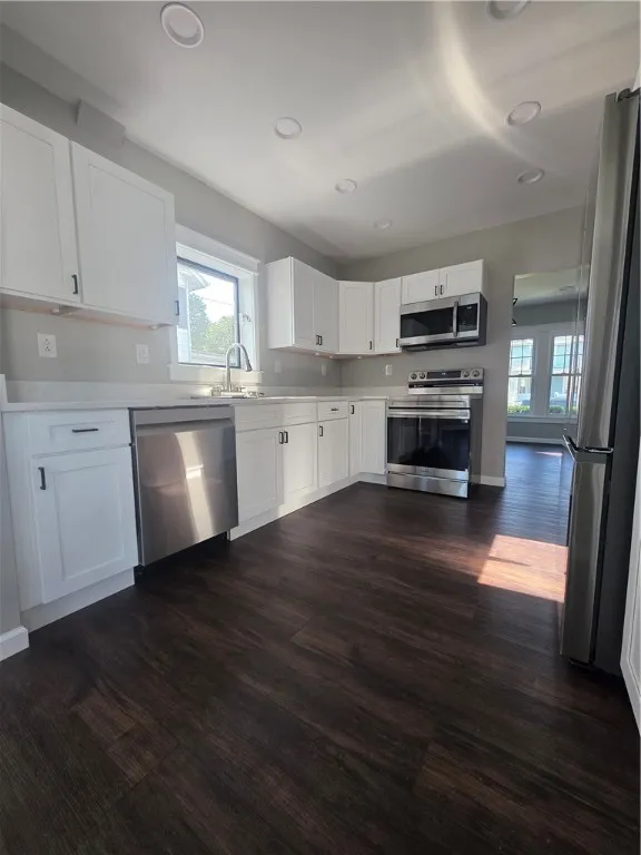 461 Beecher Street, Elmira City, New York 14904, Elmira City, New York 14904, 3 Bedrooms Bedrooms, 10 Rooms Rooms,2 BathroomsBathrooms,Residential,Closed,461 Beecher Street, Elmira City, New York 14904,0,R1637423