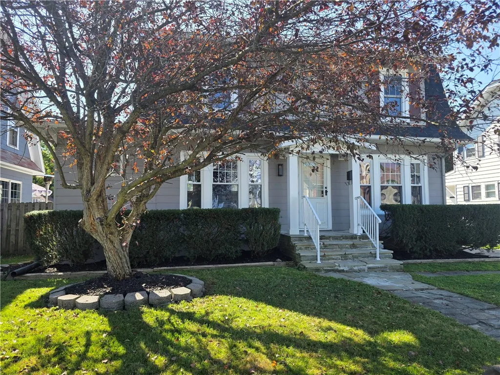 461 Beecher Street, Elmira City, New York 14904, Elmira City, New York 14904, 3 Bedrooms Bedrooms, 10 Rooms Rooms,2 BathroomsBathrooms,Residential,Closed,461 Beecher Street, Elmira City, New York 14904,0,R1637423