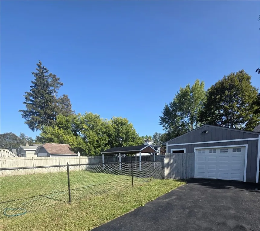 461 Beecher Street, Elmira City, New York 14904, Elmira City, New York 14904, 3 Bedrooms Bedrooms, 10 Rooms Rooms,2 BathroomsBathrooms,Residential,Closed,461 Beecher Street, Elmira City, New York 14904,0,R1637423