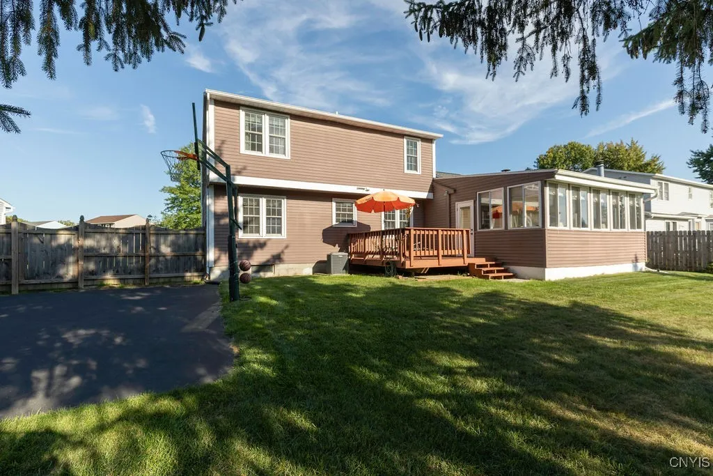 8159 Portobello, Clay, New York 13090, Clay, New York 13090, 3 Bedrooms Bedrooms, 8 Rooms Rooms,2 BathroomsBathrooms,Residential,Closed,8159 Portobello, Clay, New York 13090,0,S1635453