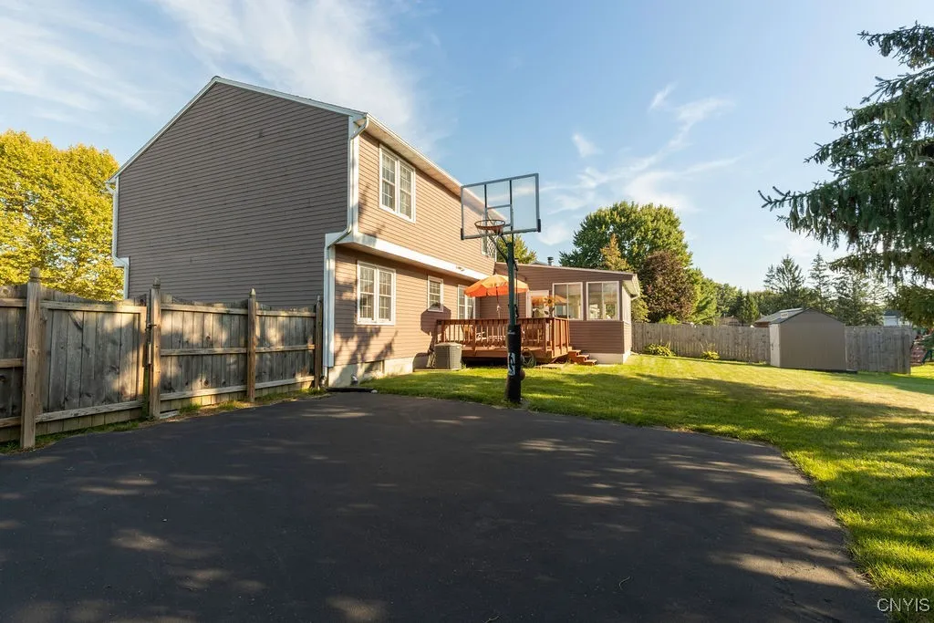 8159 Portobello, Clay, New York 13090, Clay, New York 13090, 3 Bedrooms Bedrooms, 8 Rooms Rooms,2 BathroomsBathrooms,Residential,Closed,8159 Portobello, Clay, New York 13090,0,S1635453