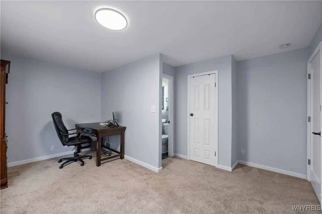 186 Cedargrove Circle, Cheektowaga, New York 14225, Cheektowaga, New York 14225, 5 Bedrooms Bedrooms, 9 Rooms Rooms,2 BathroomsBathrooms,Residential,Closed,186 Cedargrove Circle, Cheektowaga, New York 14225,0,B1637571