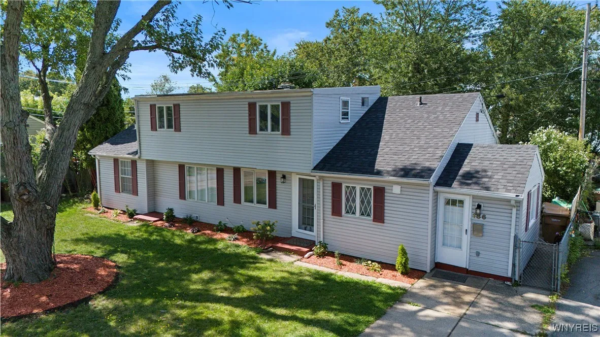 186 Cedargrove Circle, Cheektowaga, New York 14225, Cheektowaga, New York 14225, 5 Bedrooms Bedrooms, 9 Rooms Rooms,2 BathroomsBathrooms,Residential,Closed,186 Cedargrove Circle, Cheektowaga, New York 14225,0,B1637571