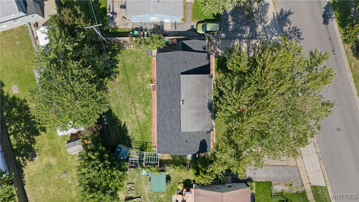 186 Cedargrove Circle, Cheektowaga, New York 14225, Cheektowaga, New York 14225, 5 Bedrooms Bedrooms, 9 Rooms Rooms,2 BathroomsBathrooms,Residential,Closed,186 Cedargrove Circle, Cheektowaga, New York 14225,0,B1637571