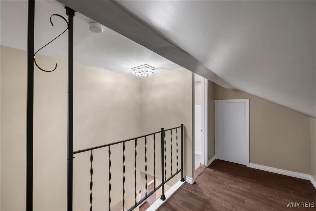 186 Cedargrove Circle, Cheektowaga, New York 14225, Cheektowaga, New York 14225, 5 Bedrooms Bedrooms, 9 Rooms Rooms,2 BathroomsBathrooms,Residential,Closed,186 Cedargrove Circle, Cheektowaga, New York 14225,0,B1637571