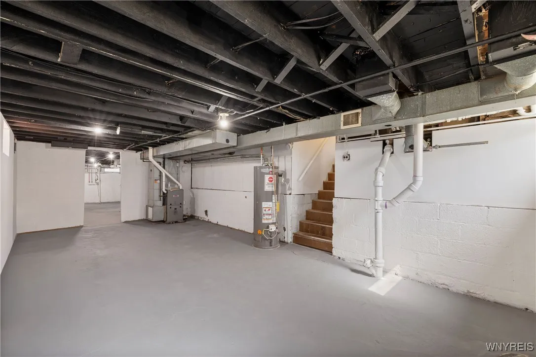 186 Cedargrove Circle, Cheektowaga, New York 14225, Cheektowaga, New York 14225, 5 Bedrooms Bedrooms, 9 Rooms Rooms,2 BathroomsBathrooms,Residential,Closed,186 Cedargrove Circle, Cheektowaga, New York 14225,0,B1637571