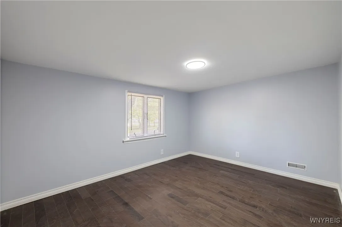 186 Cedargrove Circle, Cheektowaga, New York 14225, Cheektowaga, New York 14225, 5 Bedrooms Bedrooms, 9 Rooms Rooms,2 BathroomsBathrooms,Residential,Closed,186 Cedargrove Circle, Cheektowaga, New York 14225,0,B1637571