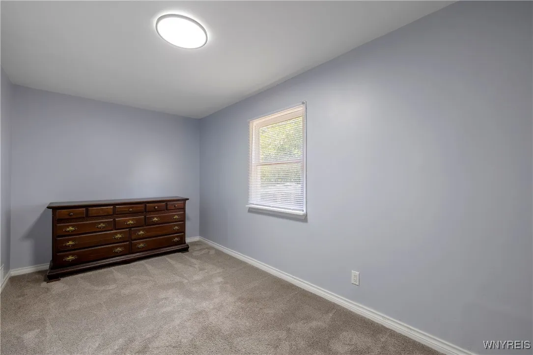 186 Cedargrove Circle, Cheektowaga, New York 14225, Cheektowaga, New York 14225, 5 Bedrooms Bedrooms, 9 Rooms Rooms,2 BathroomsBathrooms,Residential,Closed,186 Cedargrove Circle, Cheektowaga, New York 14225,0,B1637571