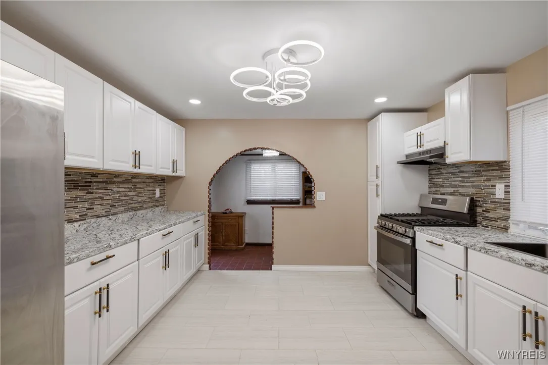 186 Cedargrove Circle, Cheektowaga, New York 14225, Cheektowaga, New York 14225, 5 Bedrooms Bedrooms, 9 Rooms Rooms,2 BathroomsBathrooms,Residential,Closed,186 Cedargrove Circle, Cheektowaga, New York 14225,0,B1637571