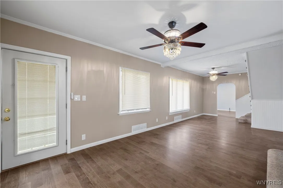 186 Cedargrove Circle, Cheektowaga, New York 14225, Cheektowaga, New York 14225, 5 Bedrooms Bedrooms, 9 Rooms Rooms,2 BathroomsBathrooms,Residential,Closed,186 Cedargrove Circle, Cheektowaga, New York 14225,0,B1637571