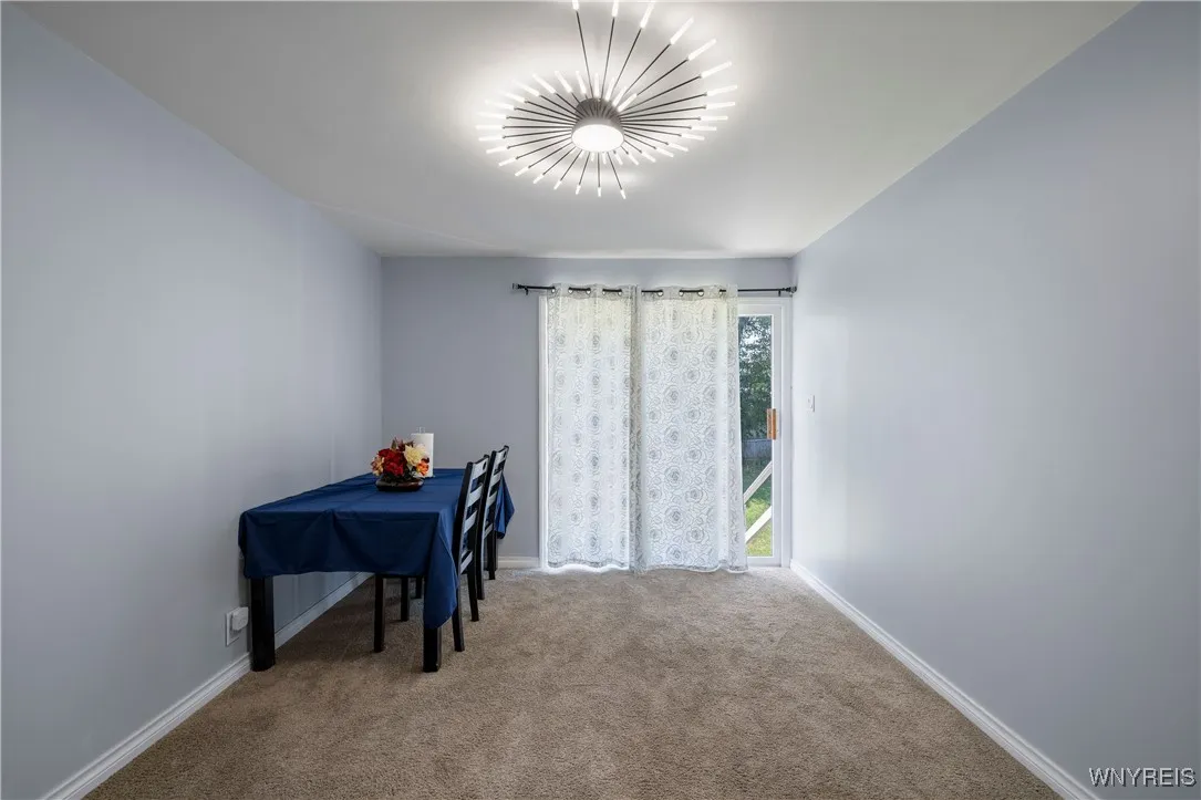186 Cedargrove Circle, Cheektowaga, New York 14225, Cheektowaga, New York 14225, 5 Bedrooms Bedrooms, 9 Rooms Rooms,2 BathroomsBathrooms,Residential,Closed,186 Cedargrove Circle, Cheektowaga, New York 14225,0,B1637571