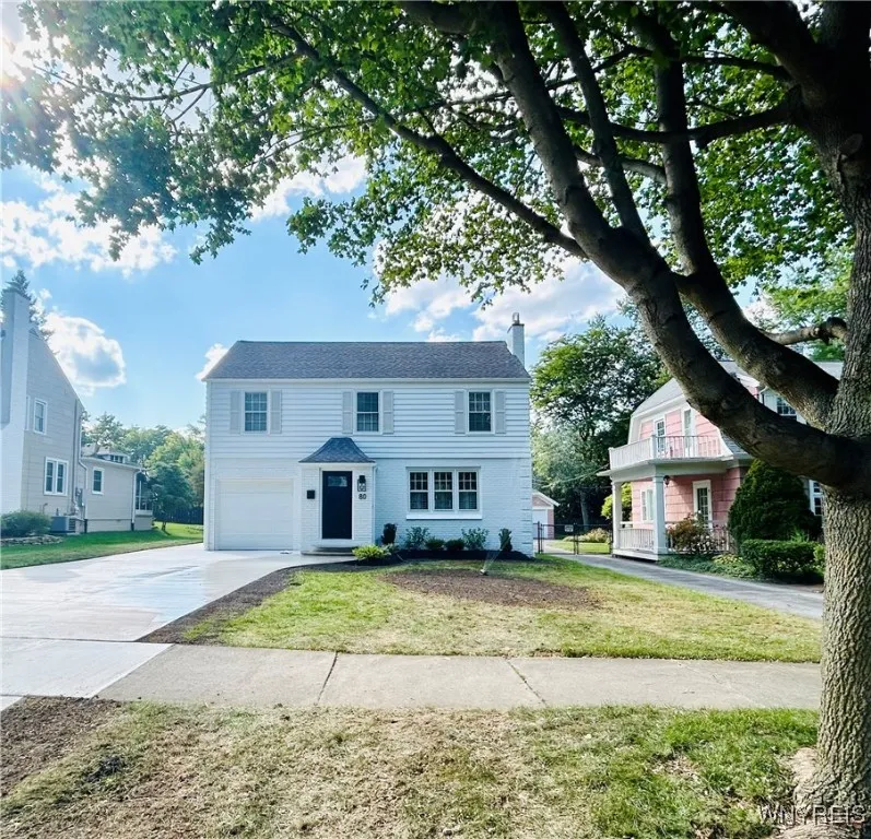80 Burroughs Dr, Amherst, New York 14226, Amherst, New York 14226, 4 Bedrooms Bedrooms, 8 Rooms Rooms,1 BathroomBathrooms,Residential,For Sale,80 Burroughs Dr, Amherst, New York 14226,0,B1637572