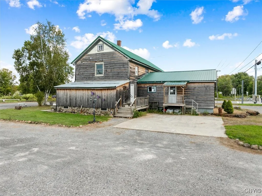 5927 46, Verona, New York 13478, Verona, New York 13478, 3 Bedrooms Bedrooms, ,1 BathroomBathrooms,Residential,For Sale,5927 46, Verona, New York 13478,0,S1637319