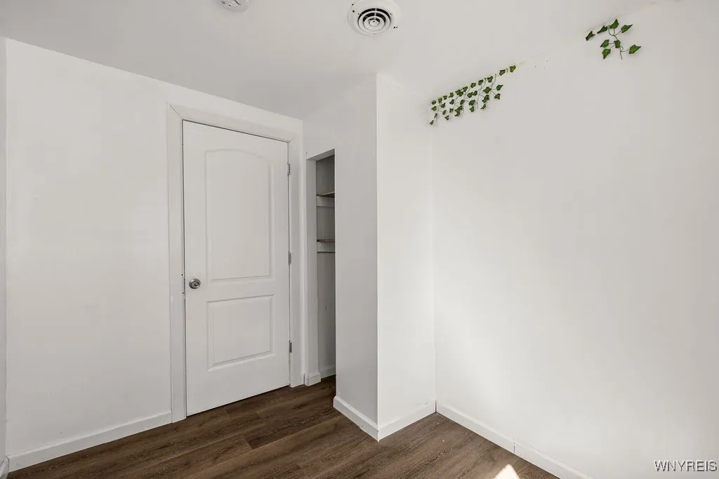 104 Pershing Avenue, Buffalo, New York 14211, Buffalo, New York 14211, 4 Bedrooms Bedrooms, 7 Rooms Rooms,2 BathroomsBathrooms,Residential,For Sale,104 Pershing Avenue, Buffalo, New York 14211,0,B1637569