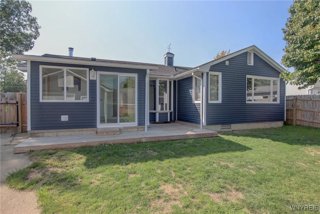 5679 Apollo Drive, Hamburg, New York 14085, Hamburg, New York 14085, 3 Bedrooms Bedrooms, 7 Rooms Rooms,2 BathroomsBathrooms,Residential,Closed,5679 Apollo Drive, Hamburg, New York 14085,0,B1637339