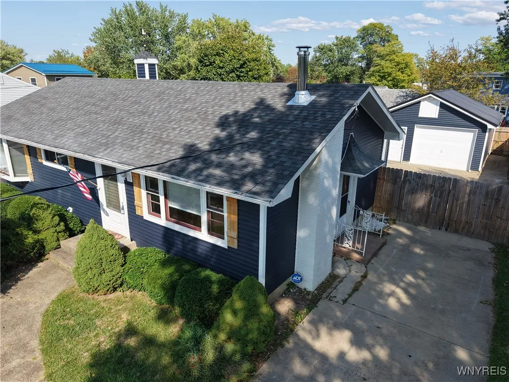 5679 Apollo Drive, Hamburg, New York 14085, Hamburg, New York 14085, 3 Bedrooms Bedrooms, 7 Rooms Rooms,2 BathroomsBathrooms,Residential,Closed,5679 Apollo Drive, Hamburg, New York 14085,0,B1637339