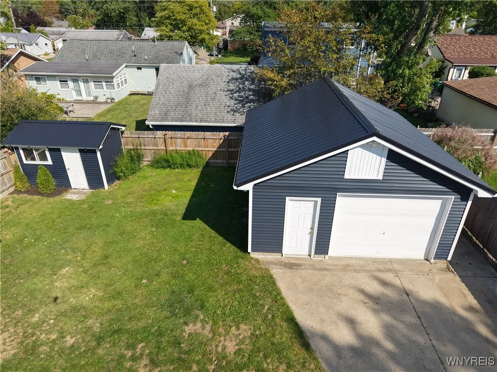 5679 Apollo Drive, Hamburg, New York 14085, Hamburg, New York 14085, 3 Bedrooms Bedrooms, 7 Rooms Rooms,2 BathroomsBathrooms,Residential,Closed,5679 Apollo Drive, Hamburg, New York 14085,0,B1637339