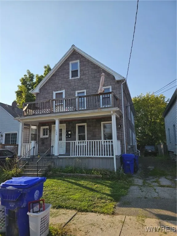 132 Edson Street, West Seneca, New York 14210, West Seneca, New York 14210, 8 Bedrooms Bedrooms, ,3 BathroomsBathrooms,Residential,For Sale,132 Edson Street, West Seneca, New York 14210,0,B1637507