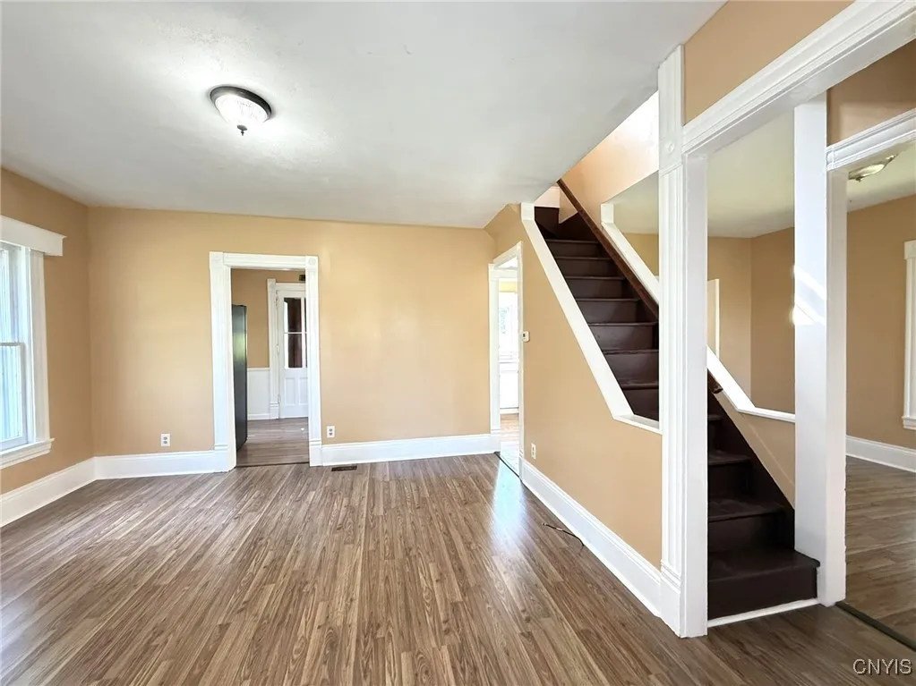 4790 West Seneca Turnpike, Onondaga, New York 1321, Onondaga, New York 13215, 7 Rooms Rooms,Commercial Sale,For Sale,4790 West Seneca Turnpike, Onondaga, New York 1321,0,S1636899