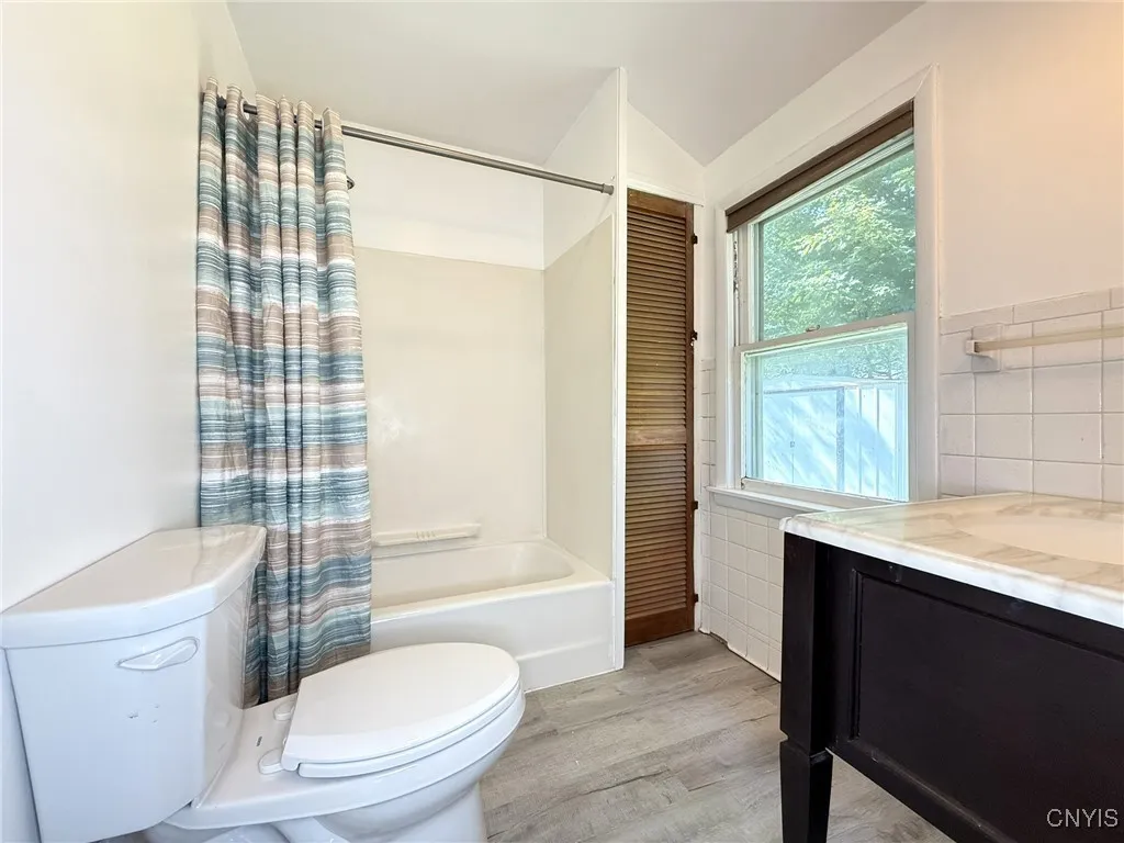 4790 West Seneca Turnpike, Onondaga, New York 1321, Onondaga, New York 13215, 7 Rooms Rooms,Commercial Sale,For Sale,4790 West Seneca Turnpike, Onondaga, New York 1321,0,S1636899