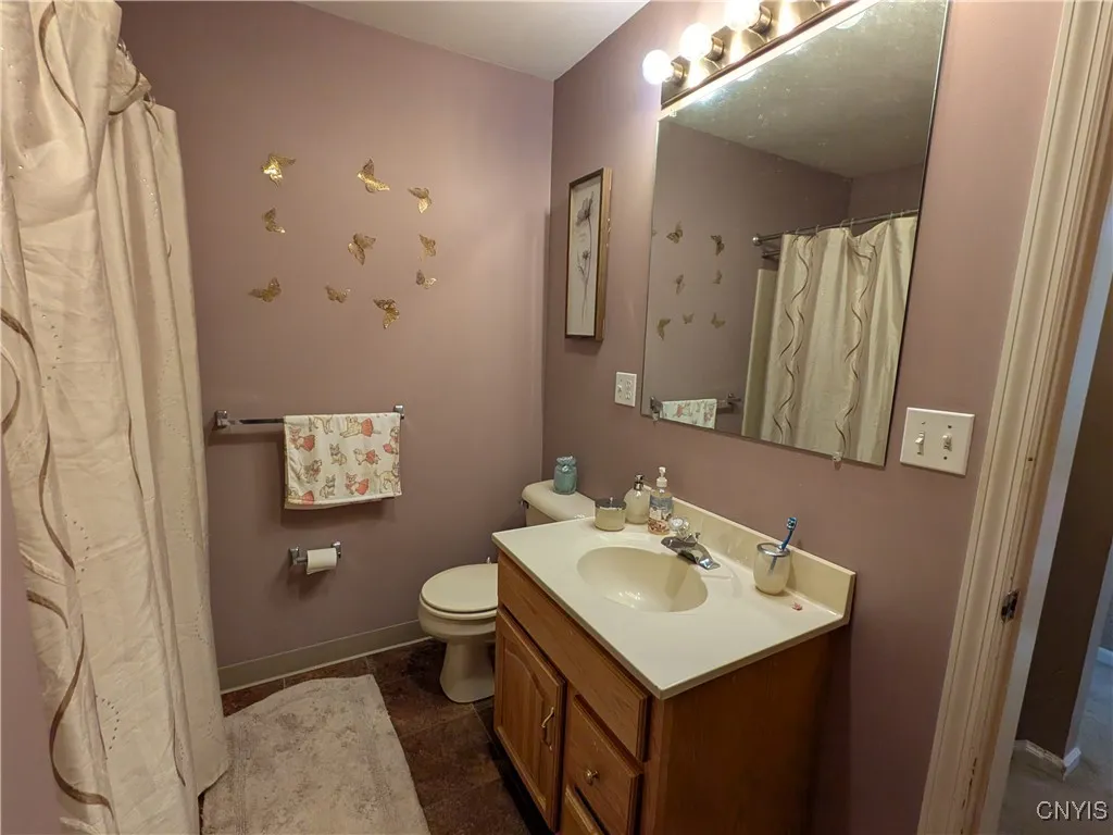 5 Hickory Lane, Cortland, New York 13045, Cortland, New York 13045, 3 Bedrooms Bedrooms, 11 Rooms Rooms,2 BathroomsBathrooms,Residential,For Sale,5 Hickory Lane, Cortland, New York 13045,0,S1637625