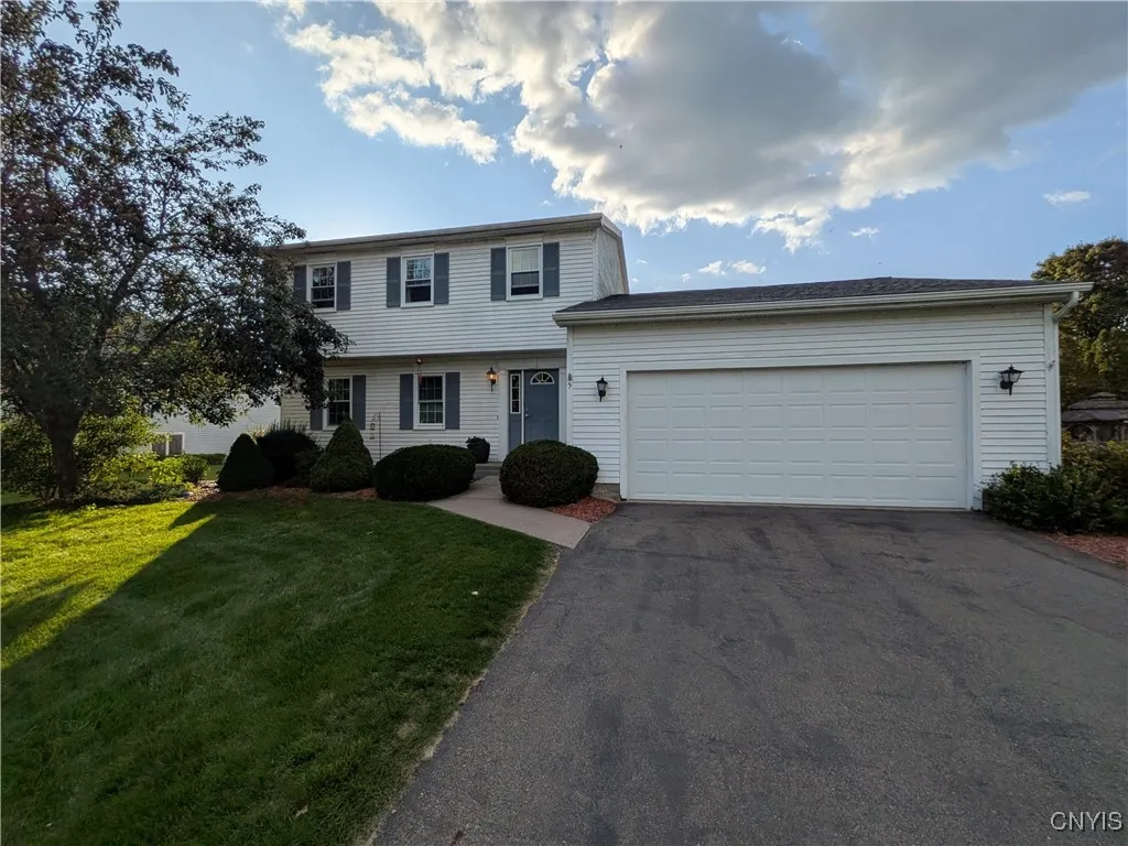 5 Hickory Lane, Cortland, New York 13045, Cortland, New York 13045, 3 Bedrooms Bedrooms, 11 Rooms Rooms,2 BathroomsBathrooms,Residential,For Sale,5 Hickory Lane, Cortland, New York 13045,0,S1637625