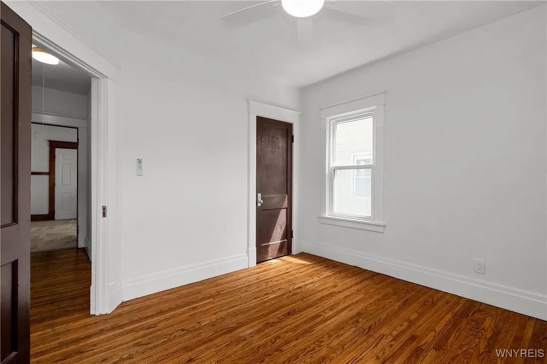 33 Harding Road, Buffalo, New York 14220, Buffalo, New York 14220, 6 Bedrooms Bedrooms, ,2 BathroomsBathrooms,Residential,For Sale,33 Harding Road, Buffalo, New York 14220,0,B1637223