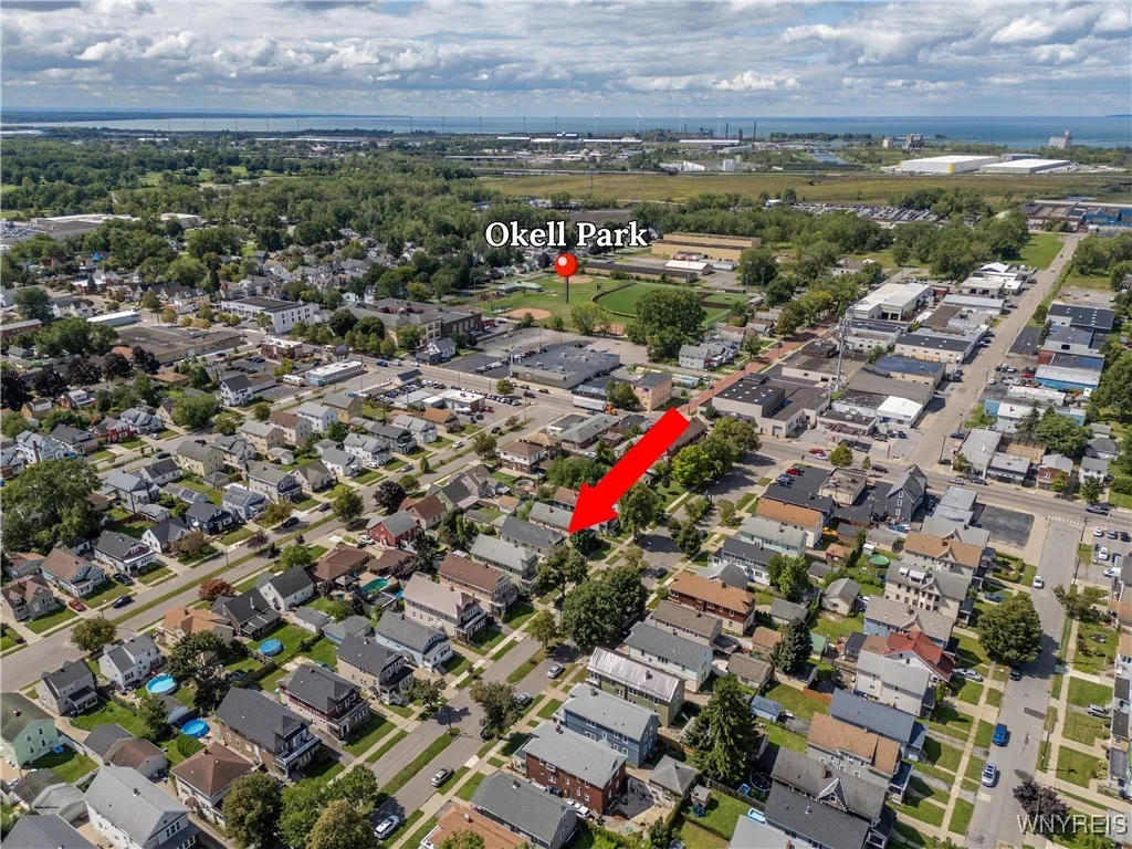 33 Harding Road, Buffalo, New York 14220, Buffalo, New York 14220, 6 Bedrooms Bedrooms, ,2 BathroomsBathrooms,Residential,For Sale,33 Harding Road, Buffalo, New York 14220,0,B1637223