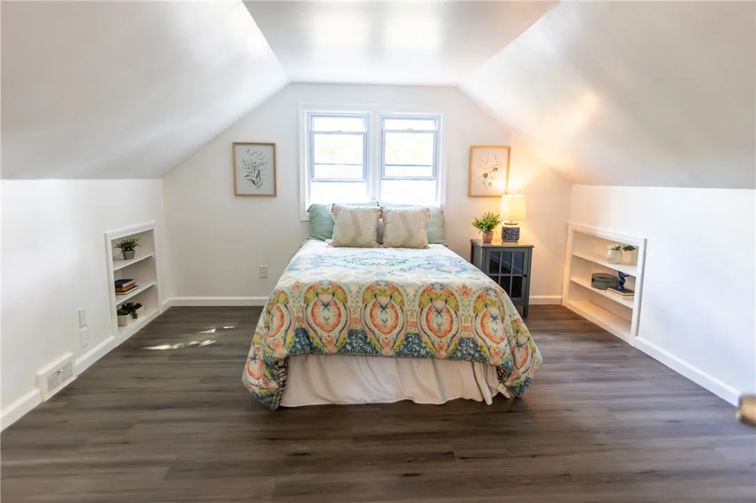 64 Rosemount Street, Rochester, New York 14620, Rochester, New York 14620, 4 Bedrooms Bedrooms, 8 Rooms Rooms,2 BathroomsBathrooms,Residential,Closed,64 Rosemount Street, Rochester, New York 14620,0,R1637556