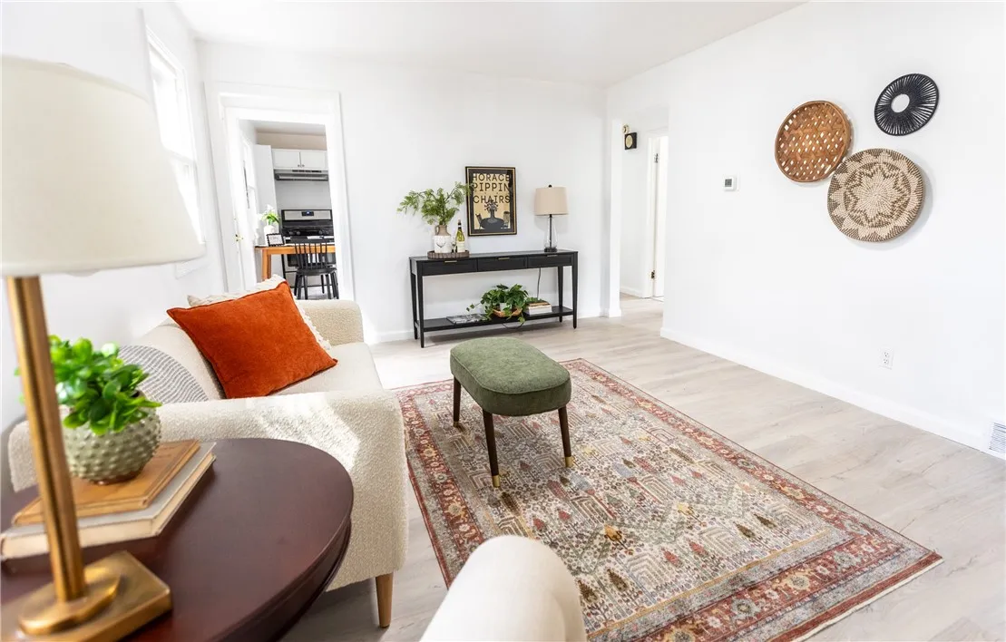 64 Rosemount Street, Rochester, New York 14620, Rochester, New York 14620, 4 Bedrooms Bedrooms, 8 Rooms Rooms,2 BathroomsBathrooms,Residential,Closed,64 Rosemount Street, Rochester, New York 14620,0,R1637556