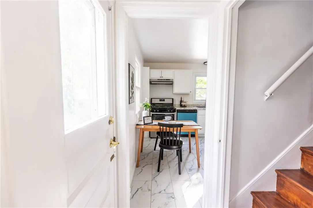 64 Rosemount Street, Rochester, New York 14620, Rochester, New York 14620, 4 Bedrooms Bedrooms, 8 Rooms Rooms,2 BathroomsBathrooms,Residential,Closed,64 Rosemount Street, Rochester, New York 14620,0,R1637556