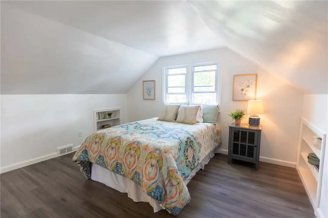 64 Rosemount Street, Rochester, New York 14620, Rochester, New York 14620, 4 Bedrooms Bedrooms, 8 Rooms Rooms,2 BathroomsBathrooms,Residential,Closed,64 Rosemount Street, Rochester, New York 14620,0,R1637556