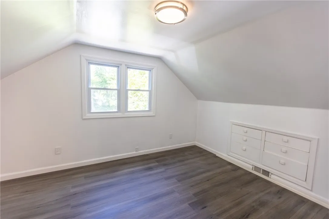 64 Rosemount Street, Rochester, New York 14620, Rochester, New York 14620, 4 Bedrooms Bedrooms, 8 Rooms Rooms,2 BathroomsBathrooms,Residential,Closed,64 Rosemount Street, Rochester, New York 14620,0,R1637556