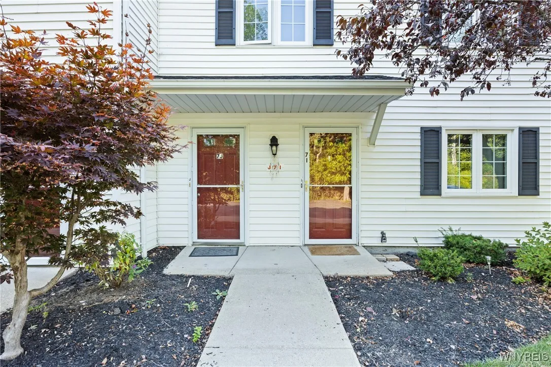 7 Beacon Park I, Amherst, New York 14228, Amherst, New York 14228, 2 Bedrooms Bedrooms, 5 Rooms Rooms,2 BathroomsBathrooms,Residential,Closed,7 Beacon Park I, Amherst, New York 14228,0,B1637660