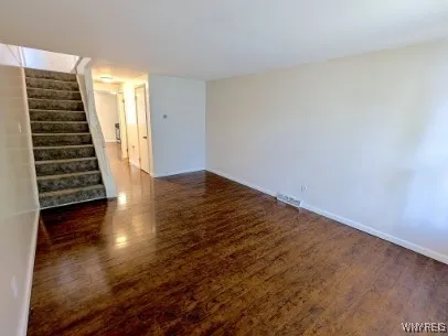 7 Robin Road, Amherst, New York 14228, Amherst, New York 14228, 3 Bedrooms Bedrooms, 5 Rooms Rooms,1 BathroomBathrooms,Residential Lease,Closed,7 Robin Road, Amherst, New York 14228,0,B1637262