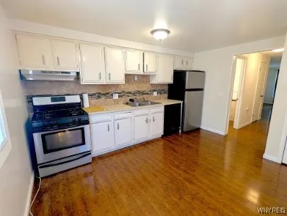 7 Robin Road, Amherst, New York 14228, Amherst, New York 14228, 3 Bedrooms Bedrooms, 5 Rooms Rooms,1 BathroomBathrooms,Residential Lease,Closed,7 Robin Road, Amherst, New York 14228,0,B1637262