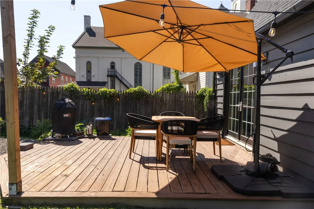 234 Main Street, Owego, New York 13827, Owego, New York 13827, 4 Bedrooms Bedrooms, 9 Rooms Rooms,2 BathroomsBathrooms,Residential,Closed,234 Main Street, Owego, New York 13827,0,R1637670