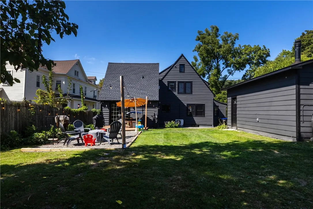 234 Main Street, Owego, New York 13827, Owego, New York 13827, 4 Bedrooms Bedrooms, 9 Rooms Rooms,2 BathroomsBathrooms,Residential,Closed,234 Main Street, Owego, New York 13827,0,R1637670